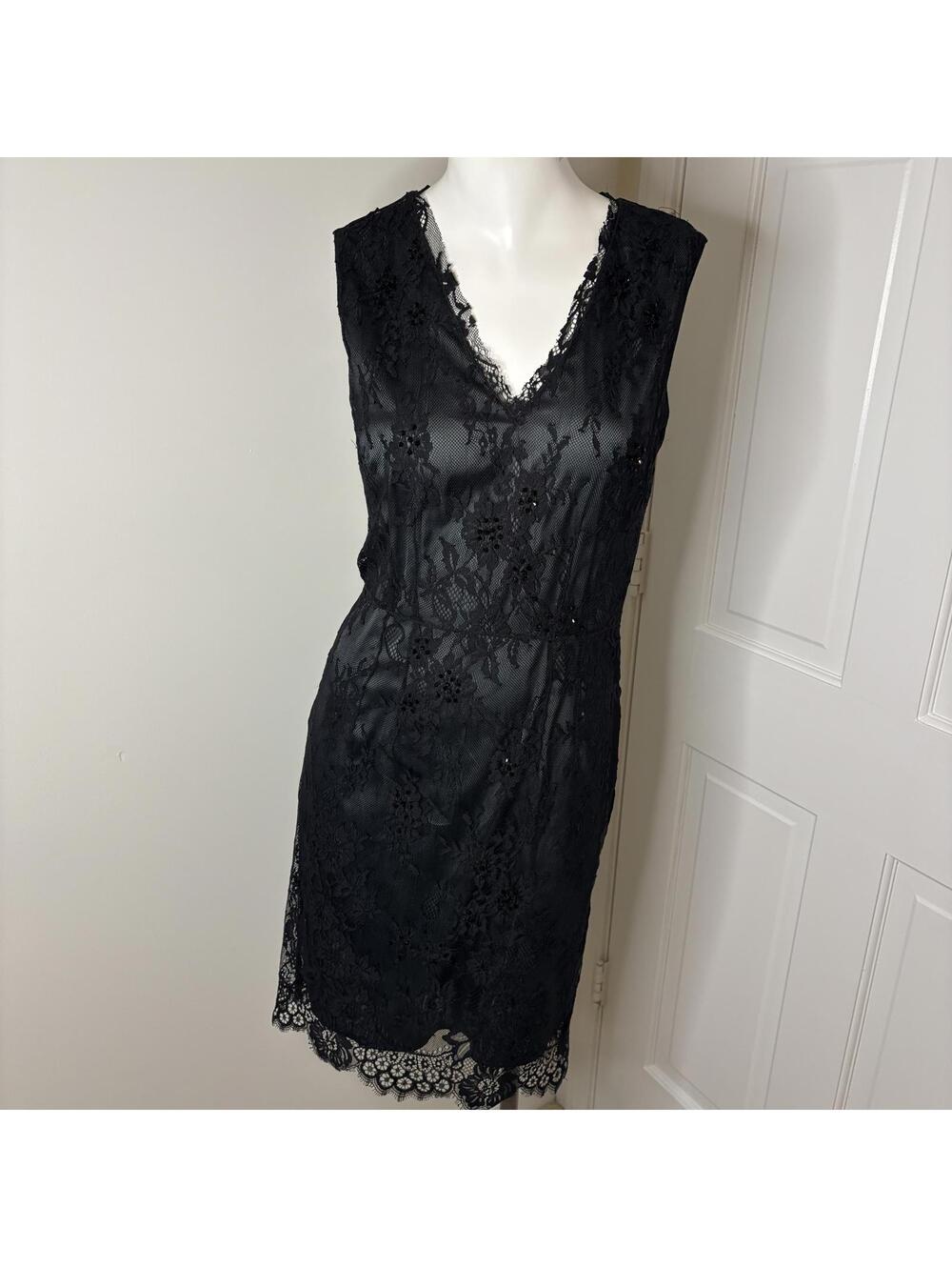 Elie Tahari 2 y2k Lace Midi Dress